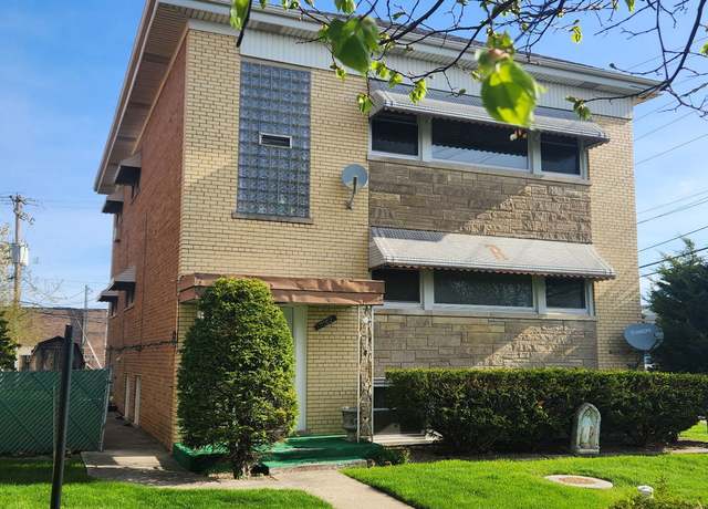 Property at 7202 W Crain St, Niles, IL 60714, 7 beds, 4.5 baths