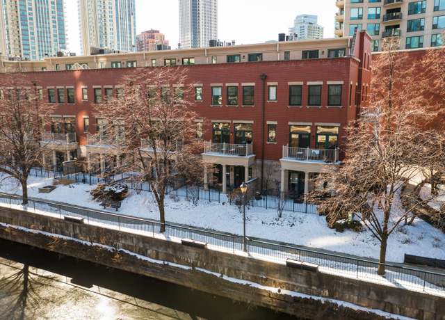 Property at 493 N Canal St, Chicago, IL 60654, 4 beds, 3.5 baths