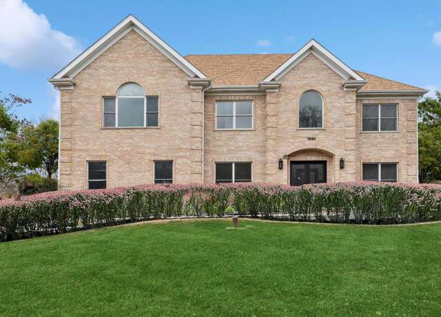Property at 1685 Marion St, Roselle, IL 60172, 5 beds, 3 baths
