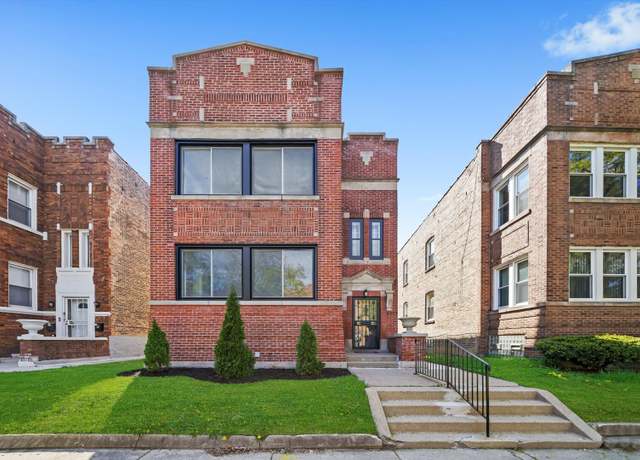 Property at 8232 S Sangamon St, Chicago, IL 60620, 7 beds, 3 baths