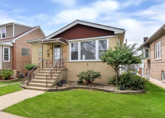 Property at 3834 Wisconsin Ave, Berwyn, IL 60402, 4 beds, 2 baths