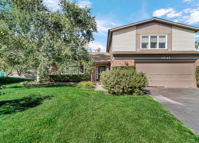 Property at 1041 Whitehall Ct, Bolingbrook, IL 60440, 3 beds, 2.5 baths