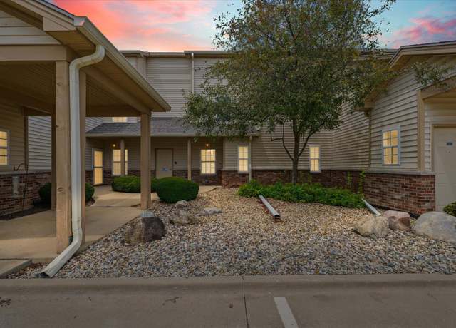 Property at 3718 Thornhill Dr #0, Champaign, IL 61822, 2 beds, 2 baths