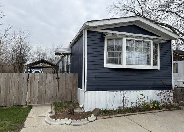 Property at 188 N Windmere Cir, Matteson, IL 60443, 3 beds, 1.5 baths