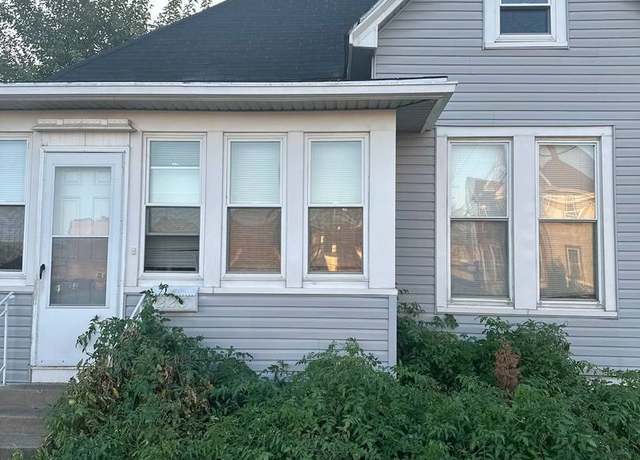 Property at 223 Wright St, Lasalle, IL 61301, 2 beds, 1 bath