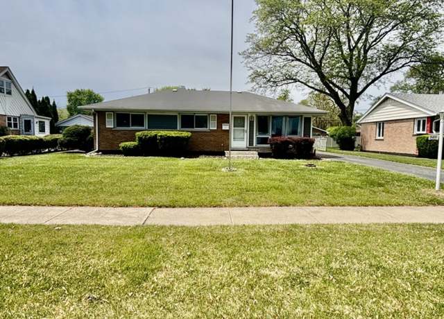 Property at 8400 Latrobe Ave, Burbank, IL 60459, 3 beds, 1 bath