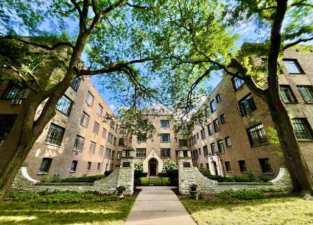 Property at 734 Noyes St Unit R1, Evanston, IL 60201, 1 bed, 1 bath