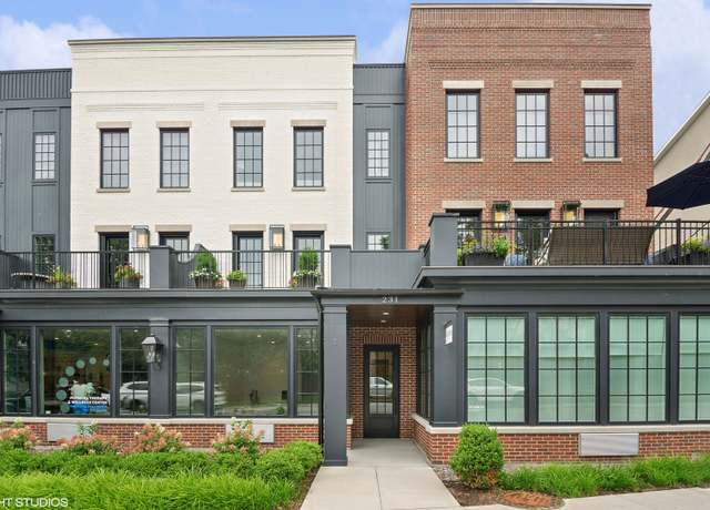 Property at 225 Burlington Ave Unit TH3, Clarendon Hills, IL 60514, 3 beds, 3.5 baths