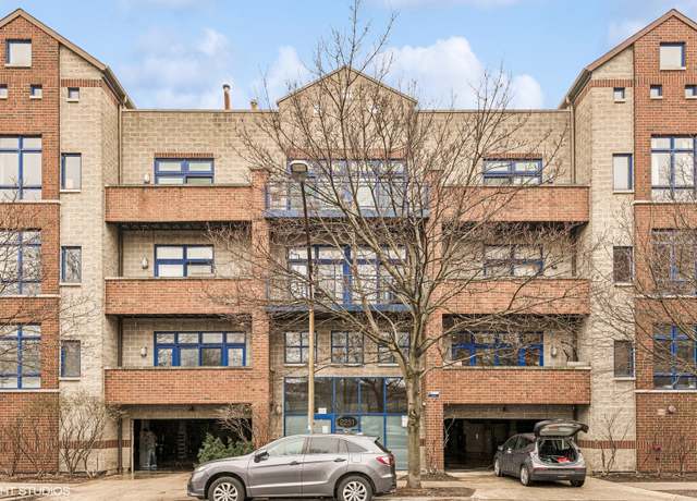 Property at 2251 W Saint Paul Ave Unit 3G, Chicago, IL 60647, 2 beds, 2 baths