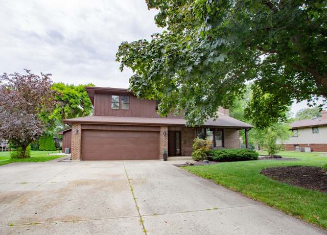 Property at 258 Thrasher St, Bloomingdale, IL 60108, 4 beds, 3 baths