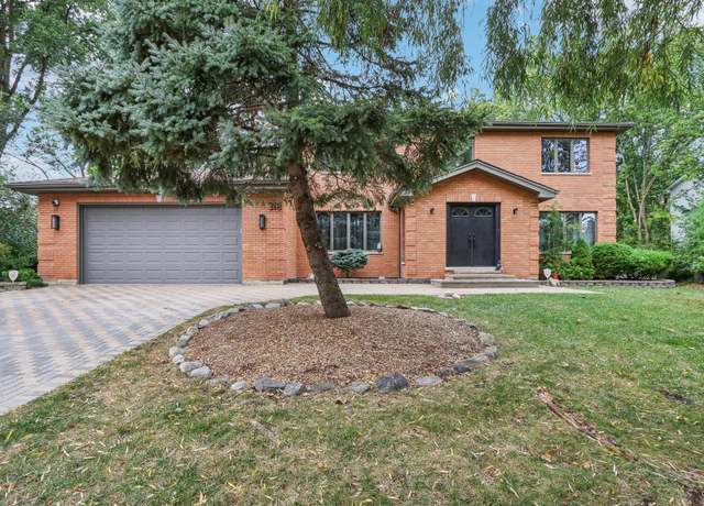 Property at 318 10th St, Wheeling, IL 60090, 5 beds, 3 baths