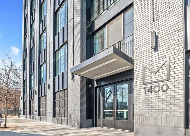 Property at 1400 W Monroe St Unit 3A, Chicago, IL 60607, 2 beds, 2 baths