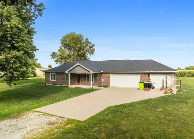 Property at 508 N 4th Ave, Chenoa, IL 61726, 2 beds, 2 baths