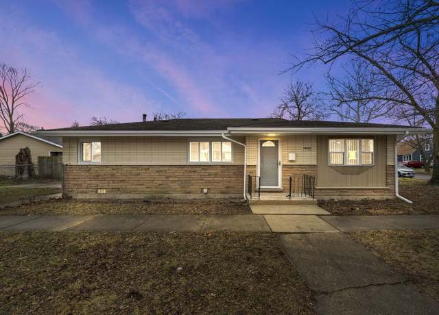 Property at 16201 Carse Ave, Harvey, IL 60426, 3 beds, 1 bath