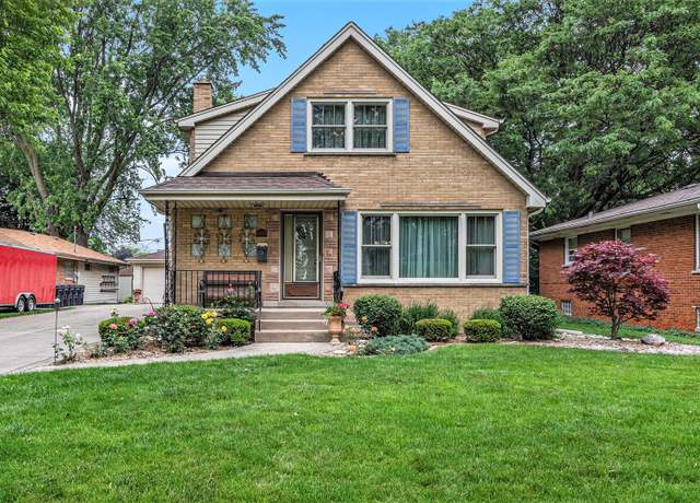 Property at 640 E 161st Pl, South Holland, IL 60473, 4 beds, 2 baths