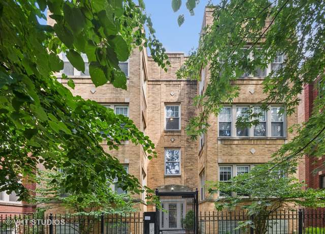 Property at 7317 N Honore St Unit 3N, Chicago, IL 60626, 2 beds, 2 baths