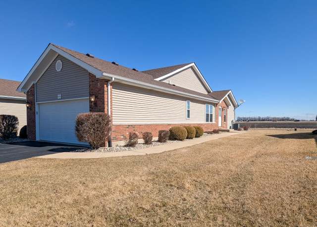 Property at 5710 Hearthside Dr, Bourbonnais, IL 60914, 2 beds, 2 baths