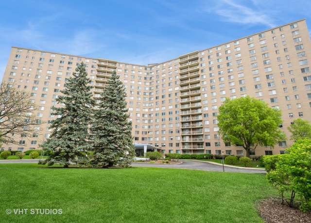Property at 7061 N Kedzie Ave #1504, Chicago, IL 60645, 2 beds, 2 baths