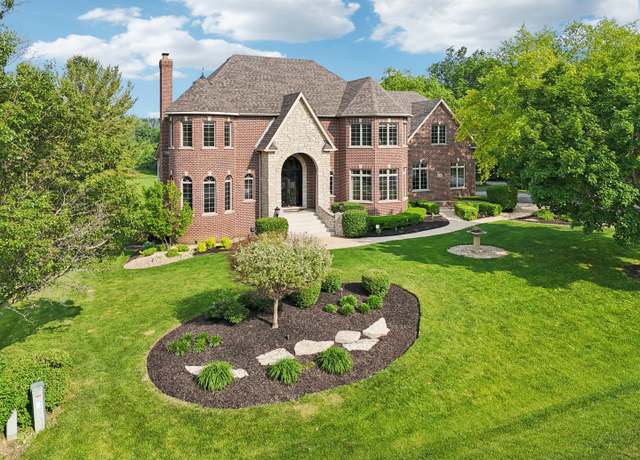 Property at 6N707 Brookhaven Ln, St. Charles, IL 60175, 4 beds, 4.5 baths