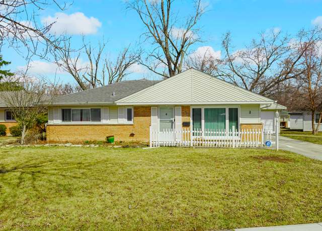 Property at 4 Well Ct, Park Forest, IL 60466, 3 beds, 1 bath