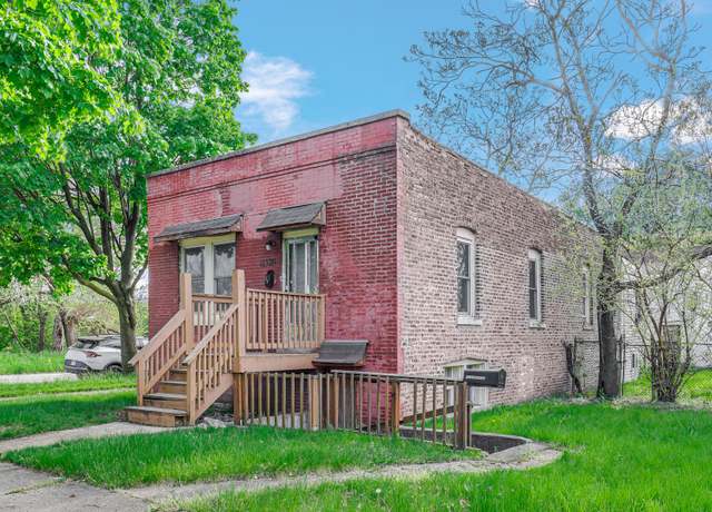 Property at 11328 S Morgan St, Chicago, IL 60643, 3 beds, 2 baths