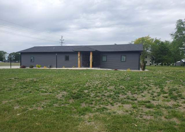 Property at 507 N Secor St, Gilman, IL 60938, 3 beds, 3 baths