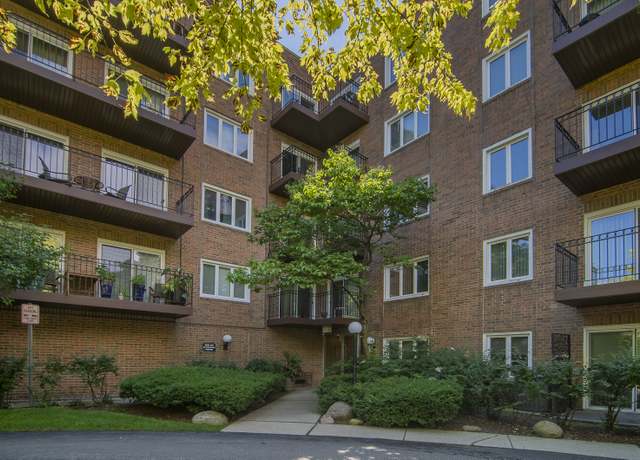 Property at 901 Hinman Ave Unit 2C, Evanston, IL 60202, 2 beds, 2 baths
