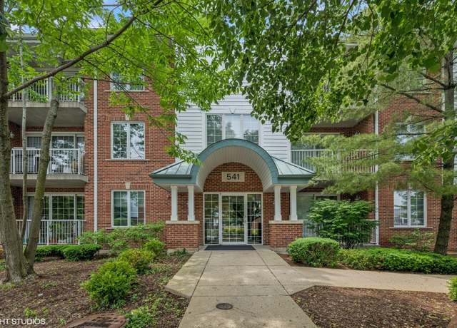 Property at 541 N Hough St #205, Barrington, IL 60010, 2 beds, 2 baths
