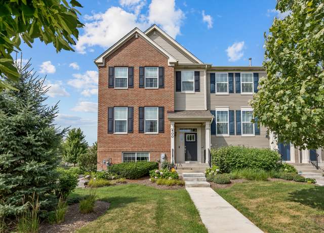 Property at 400 Shadow Ct, Oswego, IL 60543, 3 beds, 2.5 baths