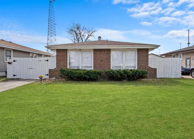 Property at 2881 173rd Pl, Lansing, IL 60438, 4 beds, 2 baths