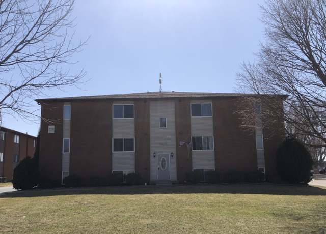 Property at 4 Willedrob Rd #5, Bloomington, IL 61701, 2 beds, 1 bath