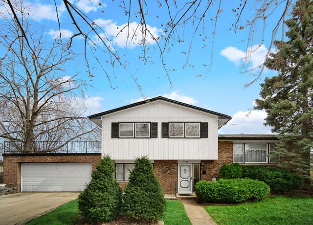 Property at 16157 Ozark Ave, Tinley Park, IL 60477, 3 beds, 2.5 baths