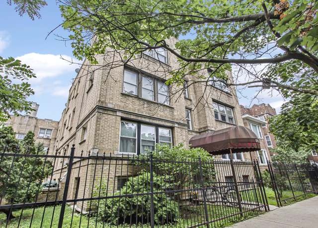 Property at 1709 W Wallen Ave Unit B, Chicago, IL 60626, 2 beds, 1 bath