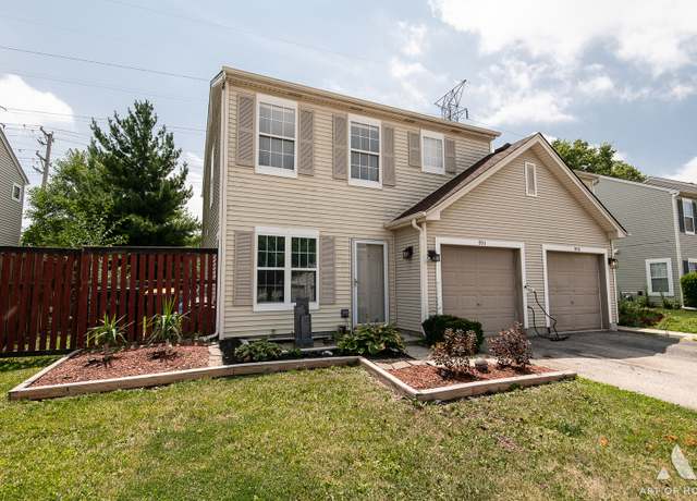 Property at 951 W Savannah Dr, Romeoville, IL 60446, 3 beds, 2.5 baths
