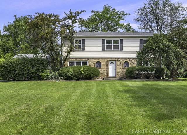 Property at 22W046 Mccormick Ave, Glen Ellyn, IL 60137, 4 beds, 2.5 baths