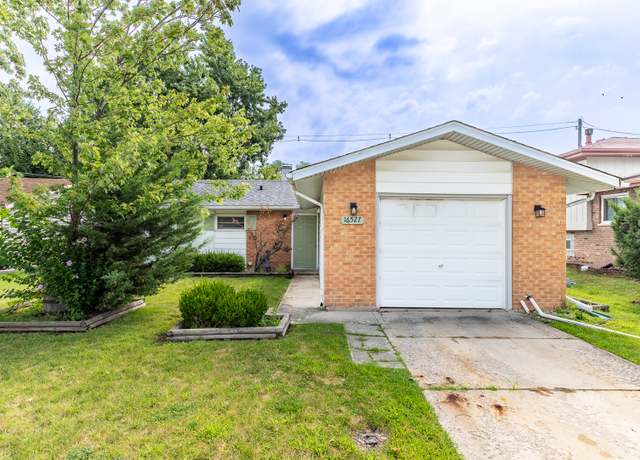 Property at 16527 Craig Dr, Oak Forest, IL 60452, 3 beds, 1.5 baths