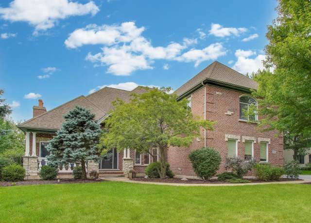 Property at 7215 Inverway Dr, Lakewood, IL 60014, 5 beds, 3.5 baths