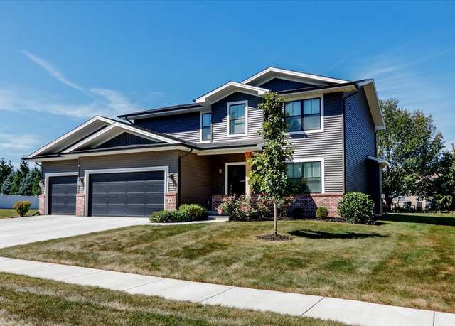 Property at 9 Brookstone Cir, Bloomington, IL 61704, 6 beds, 4 baths