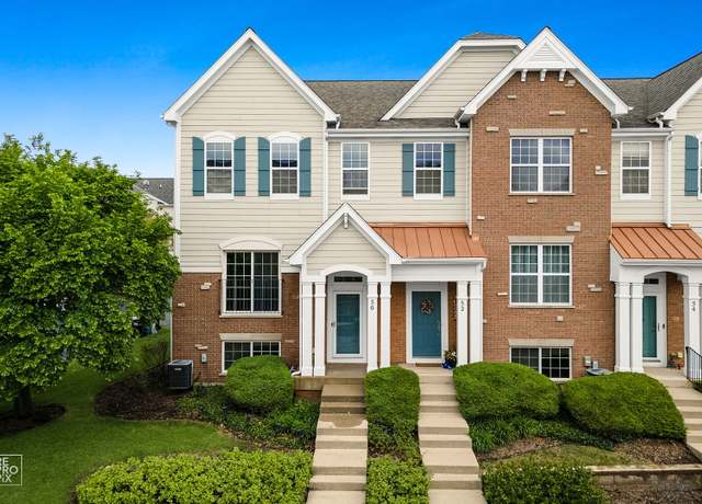 Property at 50 Arcadia Ln, Lake Zurich, IL 60047, 3 beds, 2.5 baths