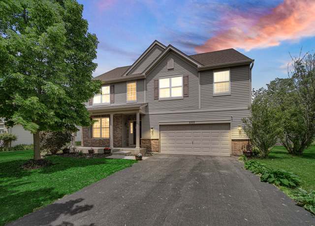 Property at 2303 Waterbury Dr, Joliet, IL 60431, 4 beds, 2.5 baths