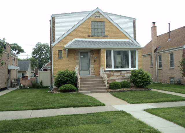 Property at 7341 W 56th Pl, Summit, IL 60501, 5 beds, 2 baths