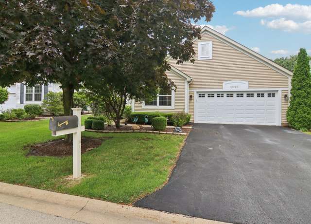 Property at 13737 S Tamarack Dr, Plainfield, IL 60544, 3 beds, 2 baths