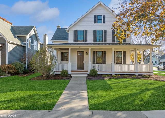 Property at 103 N Pine Ave, Arlington Heights, IL 60004, 5 beds, 4.5 baths