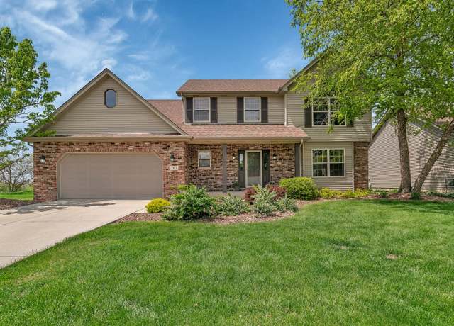 Property at 707 Casey Dr, Minooka, IL 60447, 4 beds, 2.5 baths