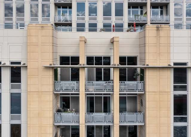 Property at 720 N Larrabee St #604, Chicago, IL 60654, 3 beds, 3 baths