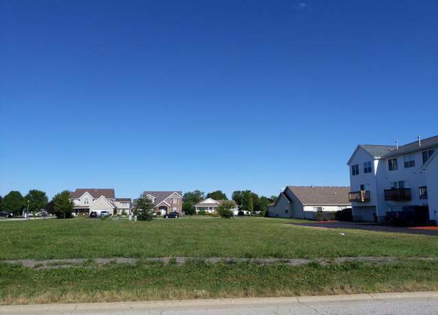 Property at 1447 Fox Hound Trl, Beecher, IL 60401