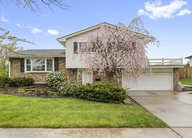 Property at 16416 Clark Ln, Tinley Park, IL 60477, 3 beds, 1.5 baths
