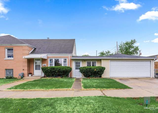 Property at 3923 Madison Ave, Brookfield, IL 60513, 3 beds, 2 baths