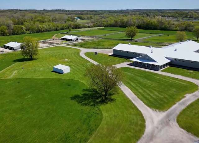 Property at 15917 Kishwaukee Valley Rd, Woodstock, IL 60098, 5 beds, 3 baths