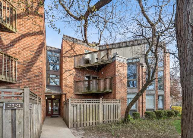 Property at 2131 N Larrabee St #207, Chicago, IL 60614, 2 beds, 2 baths